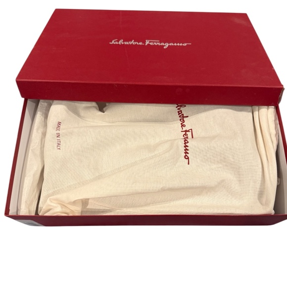 Ferragamo Alan Boot - Picture 7 of 9